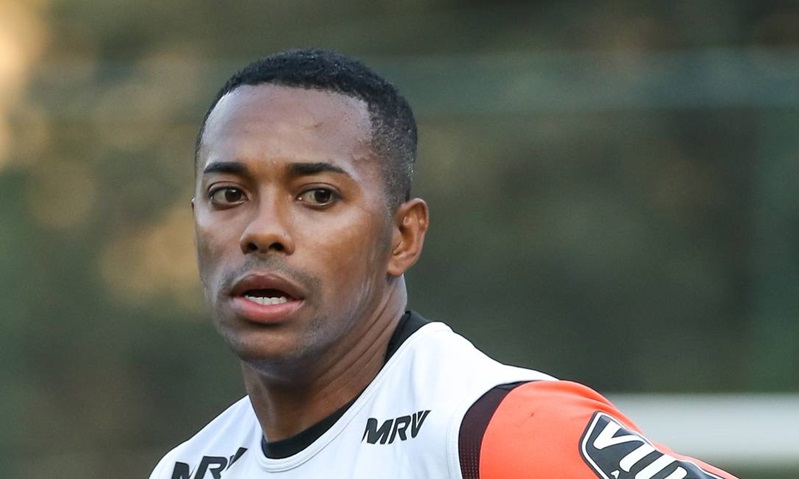 Robinho  preso pela Polcia Federal em Santos 