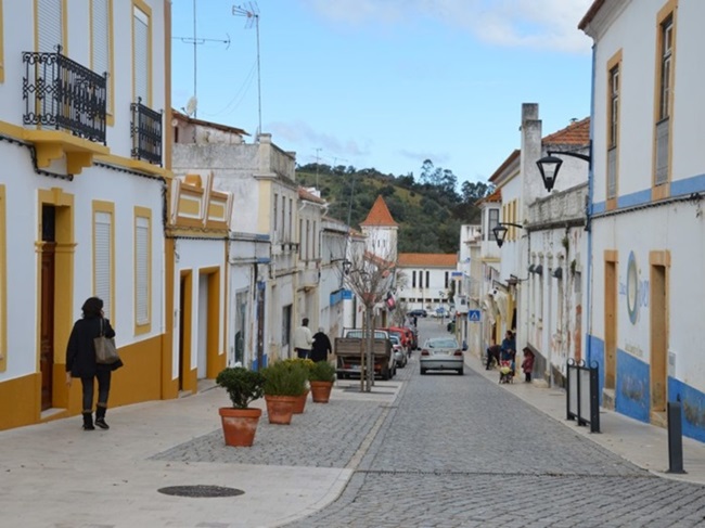 Detectados 66 imigrantes irregulares em operao da GNR e AIMA em Odemira