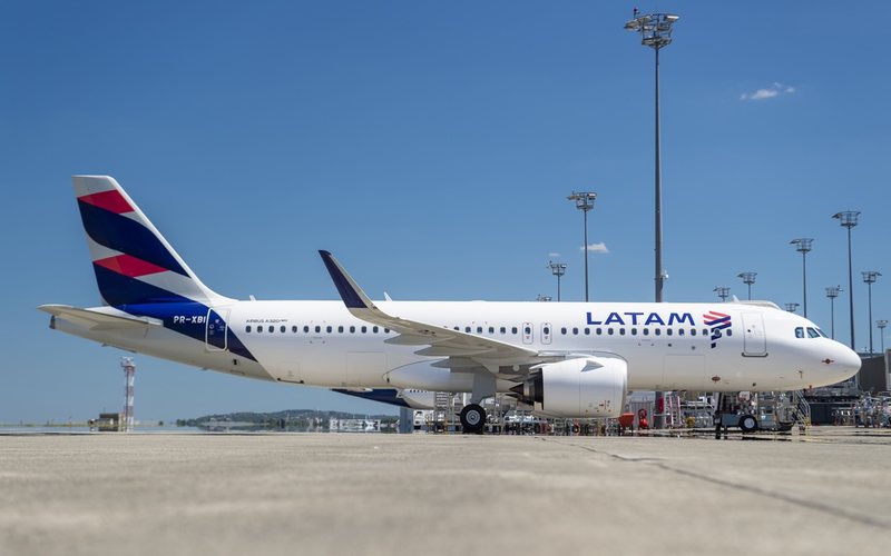 Brasileiro tem AVC durante voo que saiu de Portugal